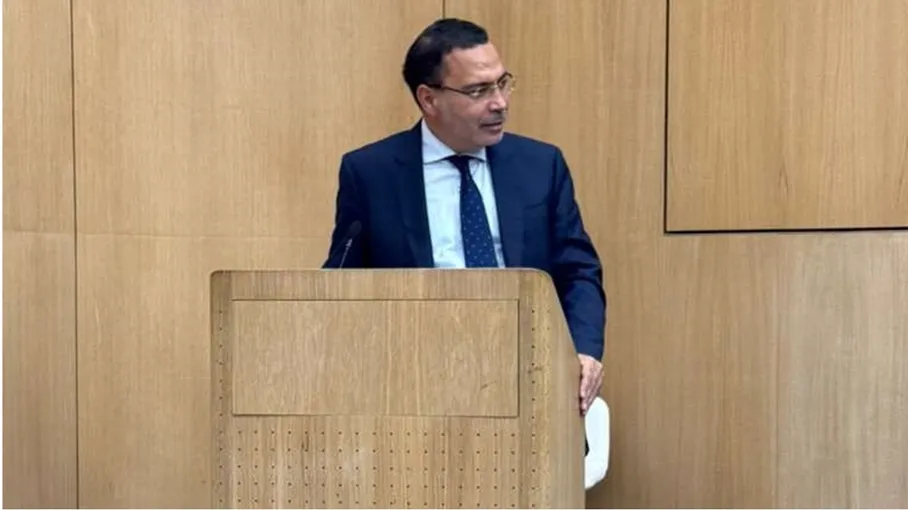 من جامعة أكسفورد.. الخلفي يعيد قراءة تجربة العدالة والتنمية الحكومية