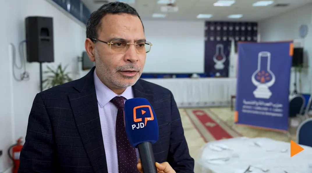 يراهن على التشغيل ودعم المقاولة.. الخلفي يكشف معالم برنامج العدالة والتنمية الاقتصادي